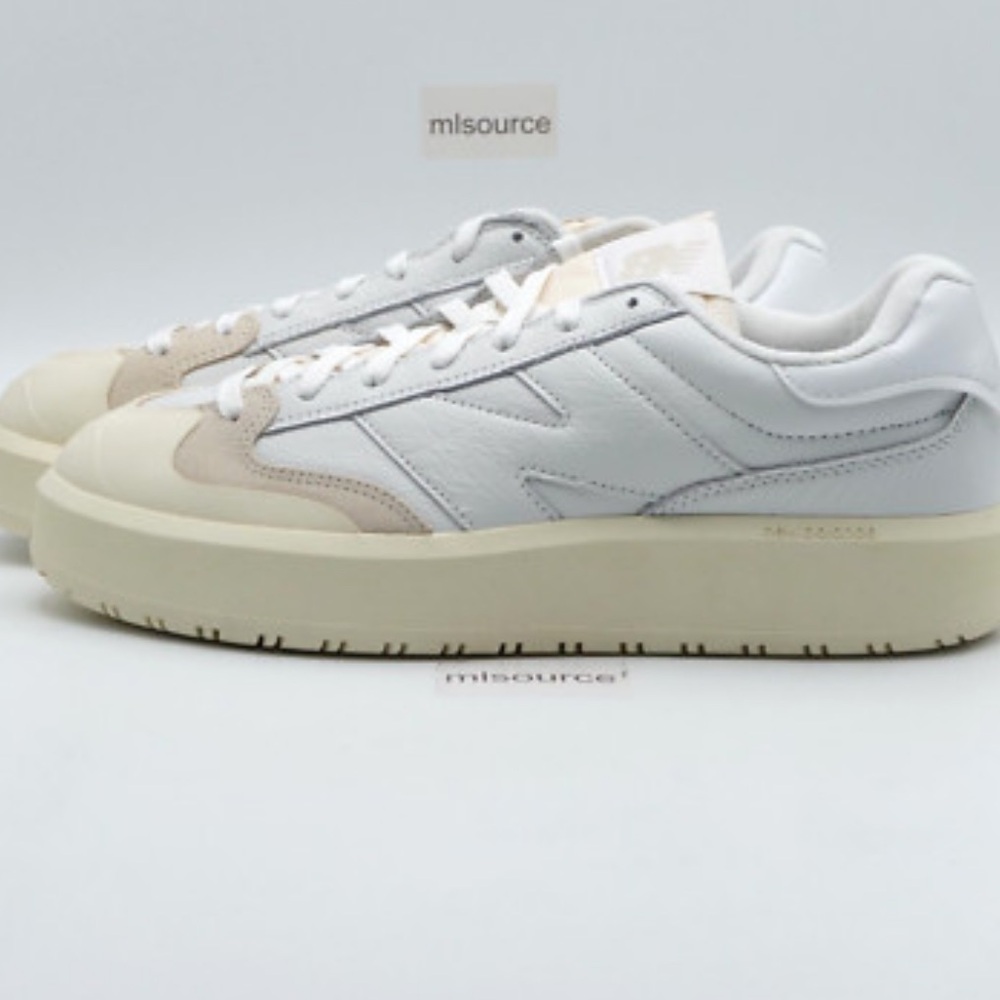 New Balance Sneakers